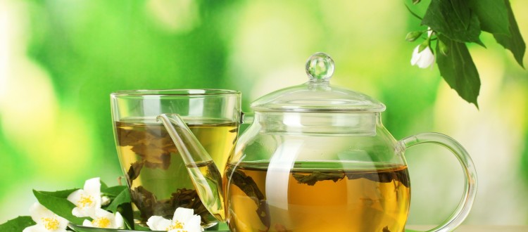 Le creme per il viso di ringiovanimento da avon.
