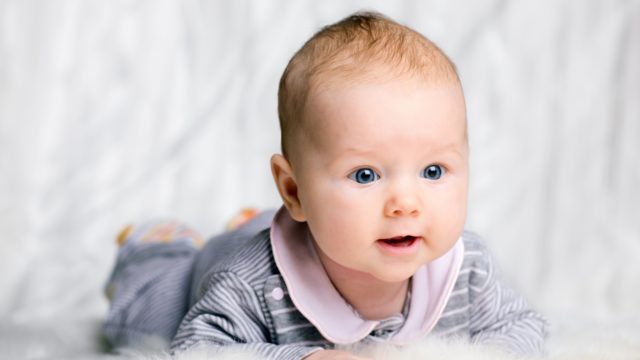 cosa succede se lasci piangere il tuo bambino