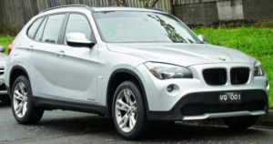 2010-2011_bmw_x1_e84_sdrive20d_wagon_2011-11-17_01