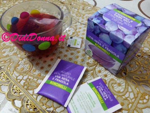 uva nera e fragola