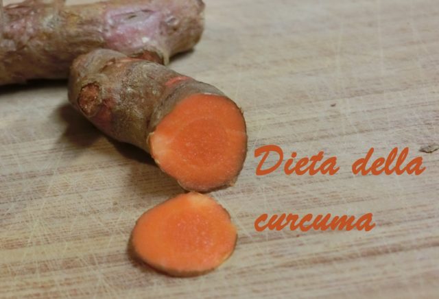 dieta della curcuma